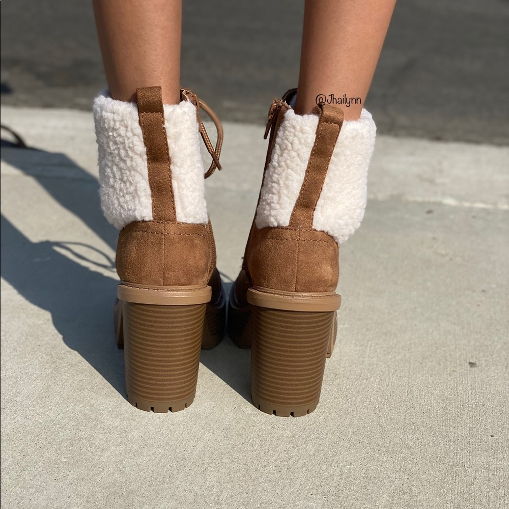 HP 🎉Fleece ankle lug boots - Picture 5 of 8